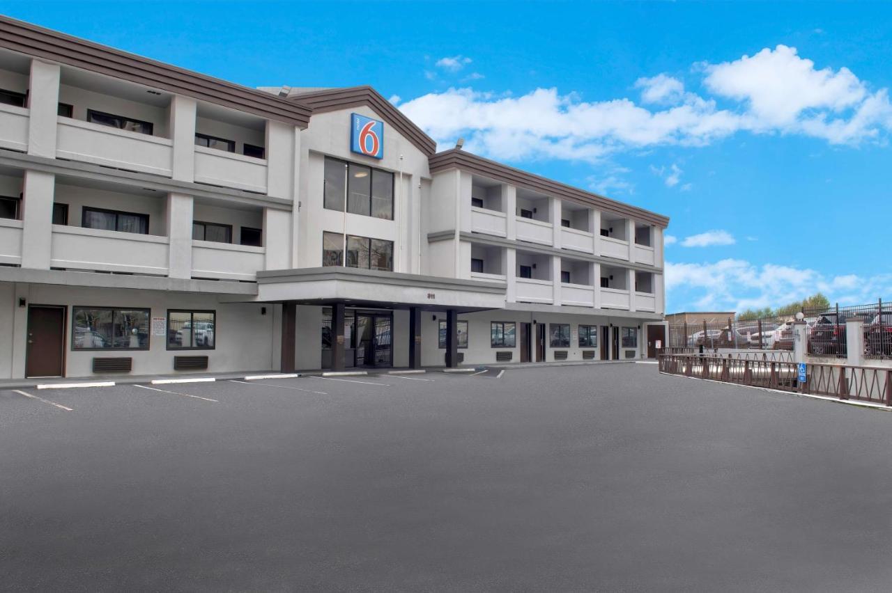 Motel 6-Atlanta, Ga - Downtown Exterior photo