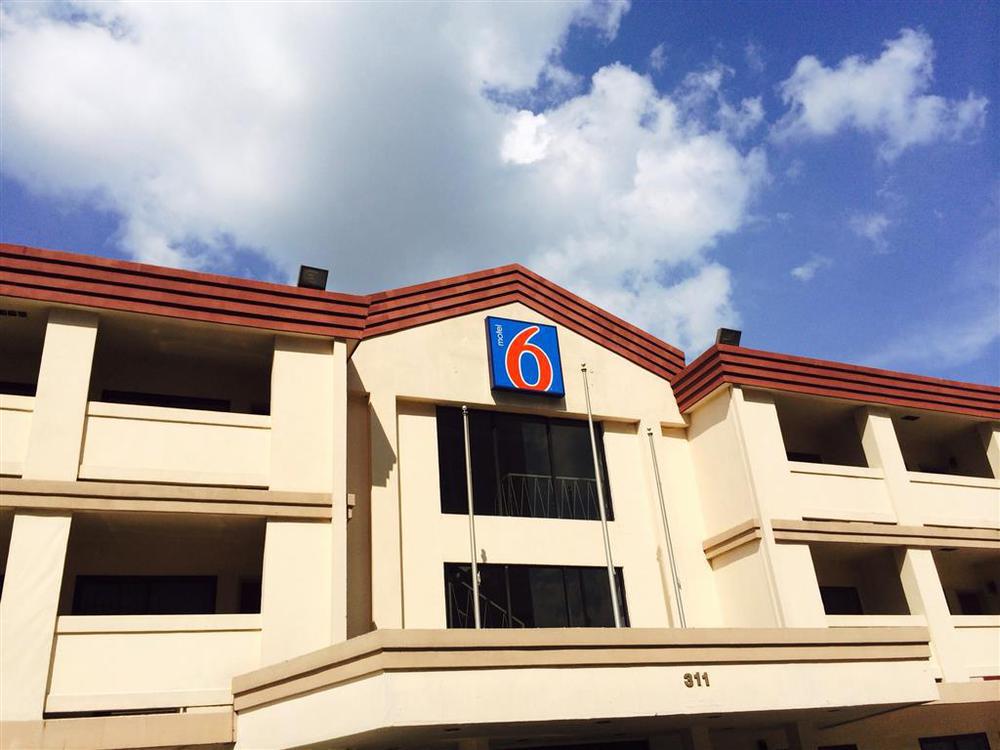 Motel 6-Atlanta, Ga - Downtown Exterior photo